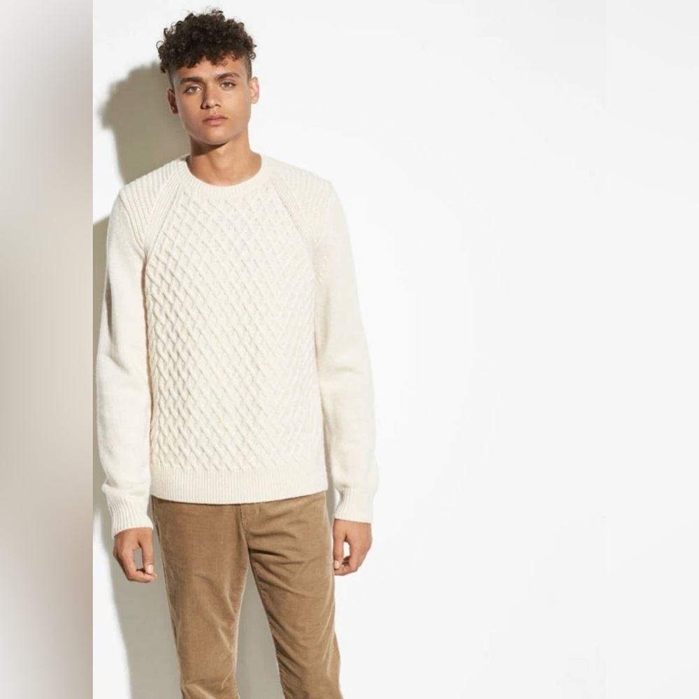 Vince Men’s Cable Crew Knit Cream Sweater 100% Wool quiet luxury minimalist Sz M